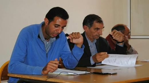 الجمع العام لأولياء وأمهات آباء تلاميذ إعدادية لهدارة بقرية أركمان