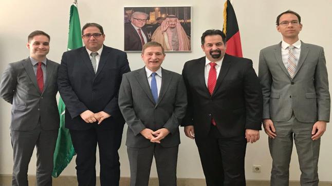 أيمن مزيك، رئيس المجلس الأعلى للمسلمين في ألمانيا، يزور مقر رابطة العالم الإسلامي في الرياض، ويلتقي بأمينها العام، الدكتور محمد العيسى.
